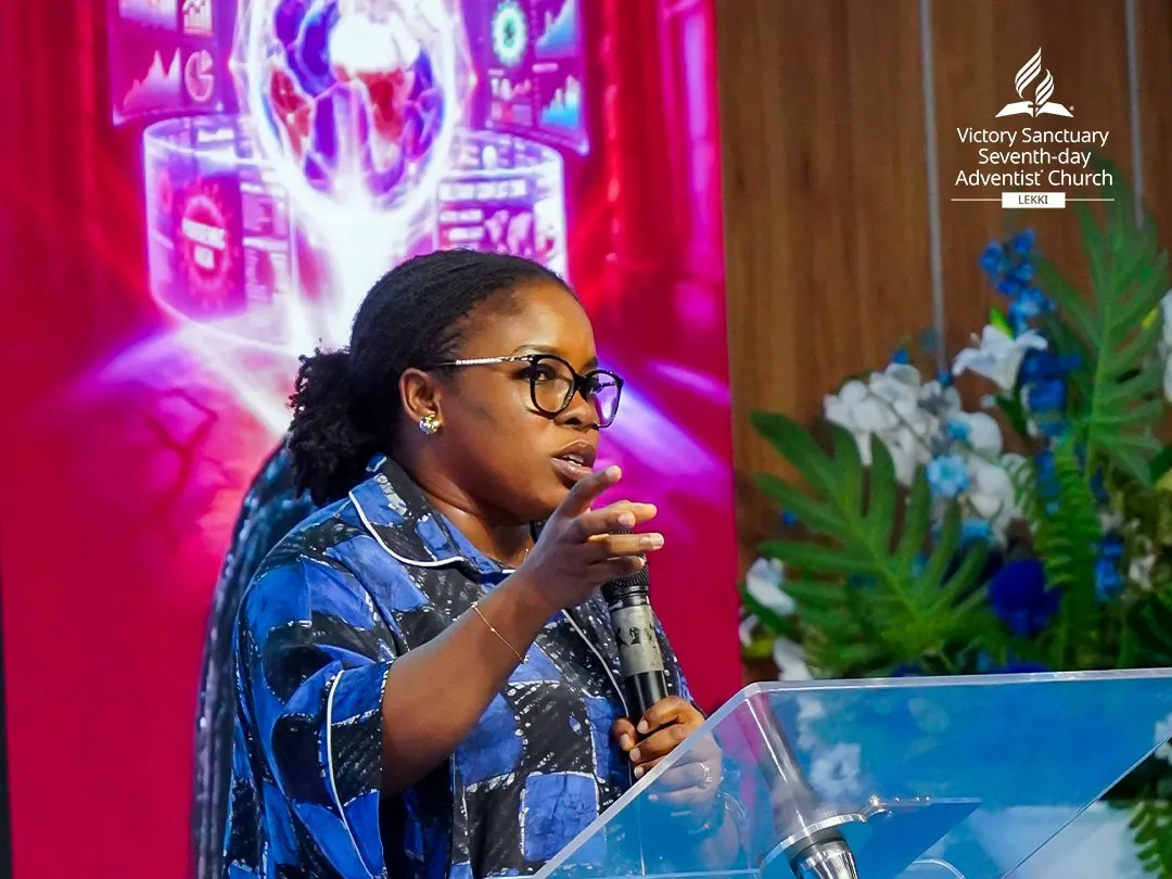 A speaker teaching at the International Prophecy Conference